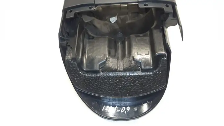 BMW 1 E81 E87 (2004 - 2011) 6131695026301 Обшивка рулевой колонки — фото 4