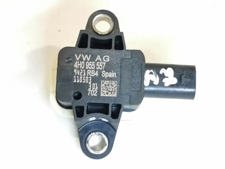 Audi A7 S7 4G (2010 - 2014) 4H0955557 Датчик удара SRS — фото 2