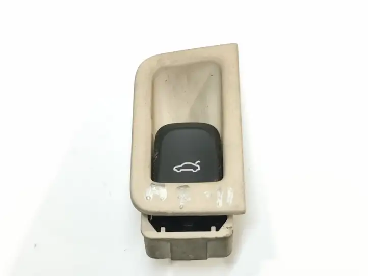 Audi A7 S7 4G (2010 - 2014) 4G8959829 Кнопка закрытия крышки багажника — фото 1
