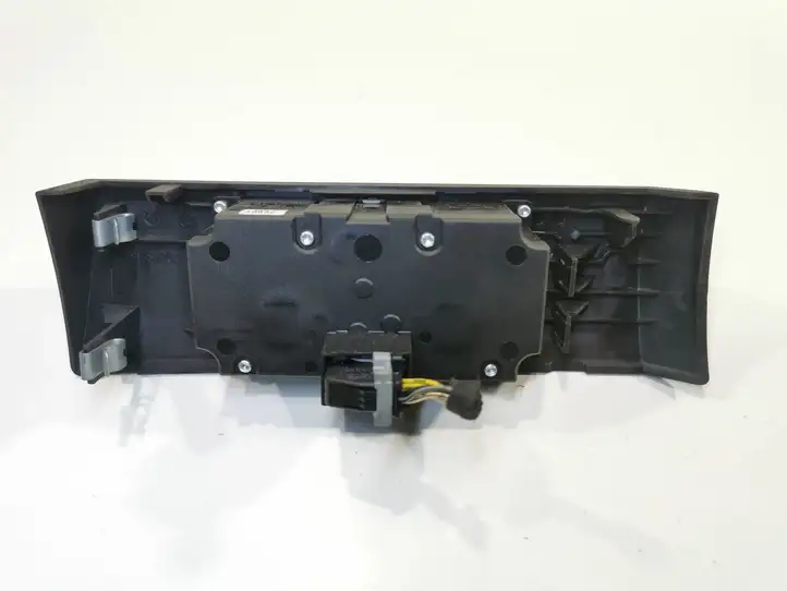 BMW 5 E60 E61 (2004 - 2010) 6988565 Включатель фонарей — фото 2