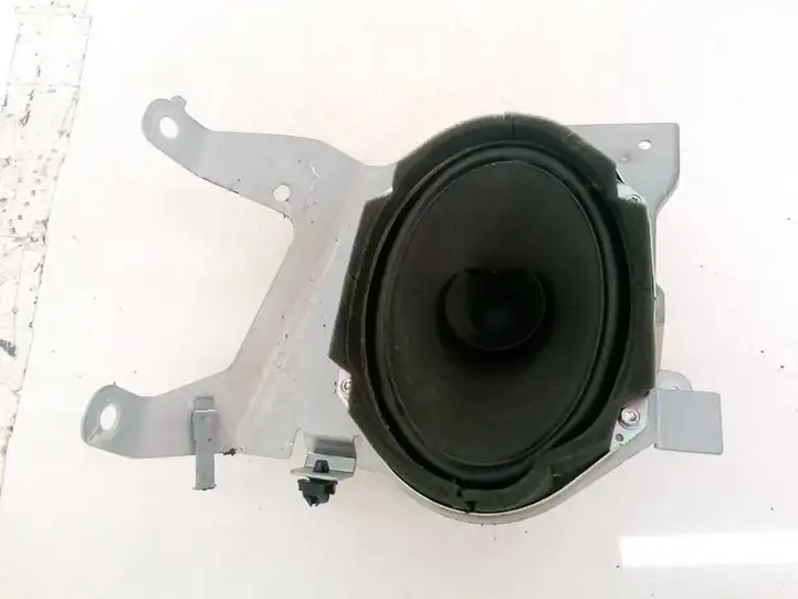Mazda 5 (2005 - 2010) C24366960 Динамики передних дверей — фото 1