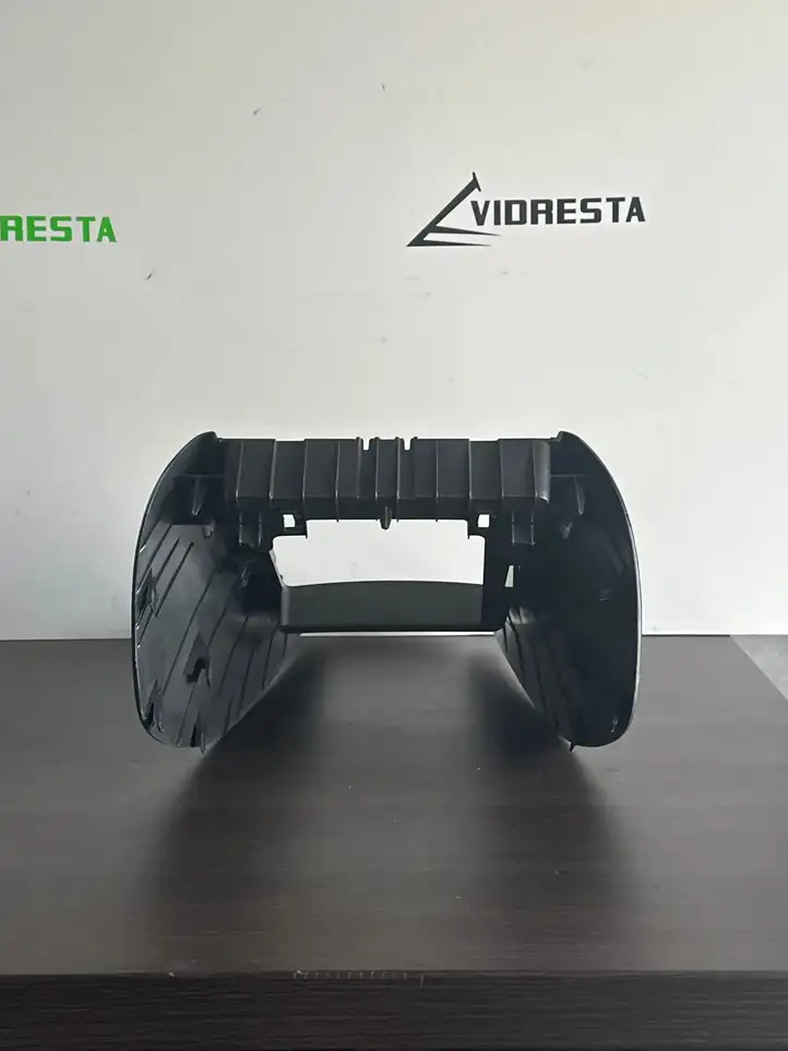 Opel Astra (2015 - 2020)  39055000 Рамочка