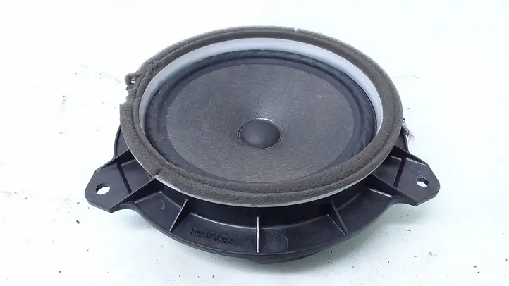 Toyota Yaris (2005 - 2009)   Громкоговоритель (громкоговорители) в передних дверях