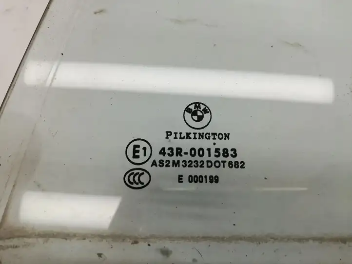 BMW 1 E81 E87 (2004 - 2011) 43R001583 Стекло задней двери — фото 3