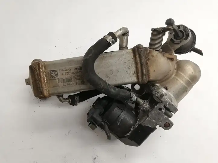 BMW 3 E90 E91 (2005 - 2012) 781016603 Охладитель клапана EGR — фото 3