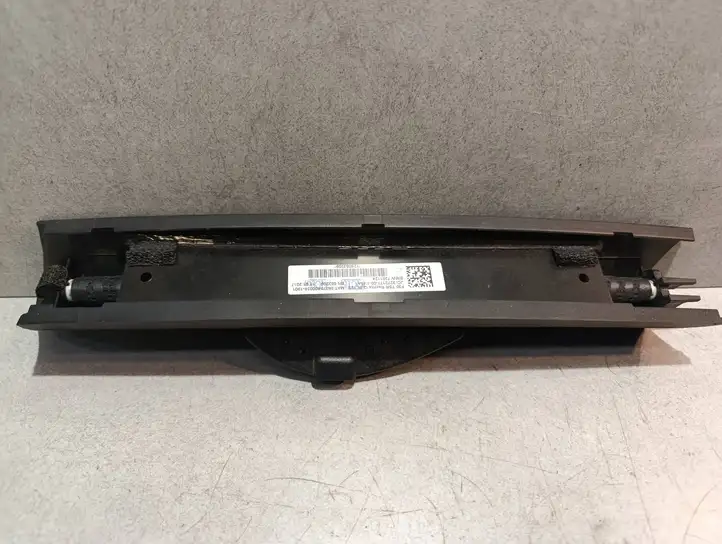 BMW 3 F30 F35 F31 (2012 - 2018) 22721710 Солнцезащитная шторка заднего бокового окна — фото 2