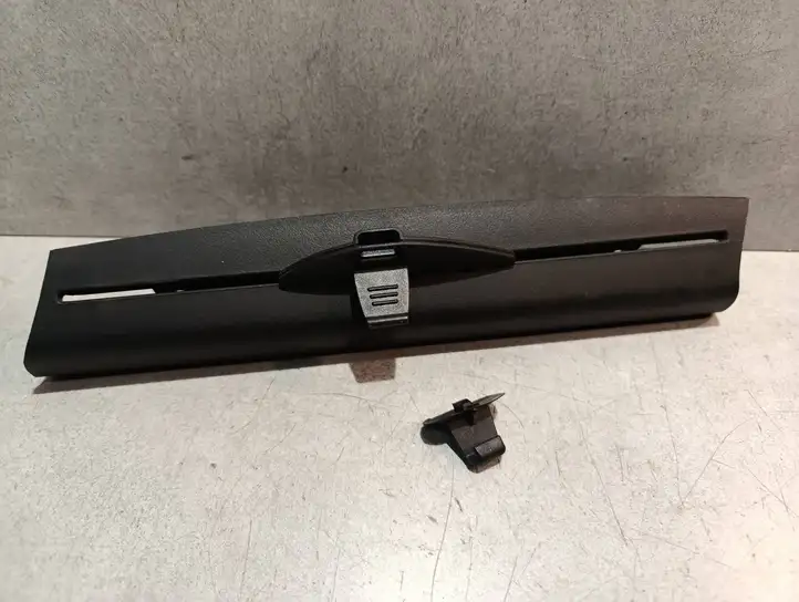 BMW 3 F30 F35 F31 (2012 - 2018) 22721710 Солнцезащитная шторка заднего бокового окна — фото 3