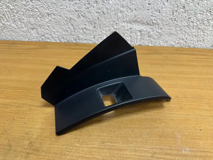 Lexus RX 450h (2015 - 2019)  8196248020 Отделка заднего фонаря