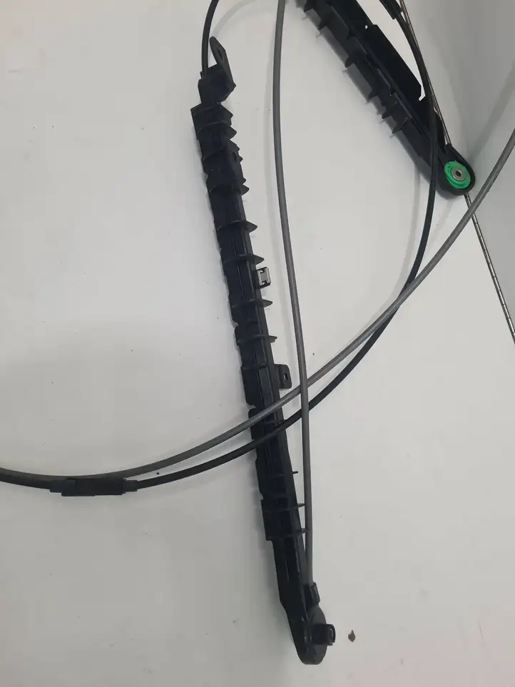 Audi A6 (2014 - 2018)  LH933811103  Механизм жалюзи багажника (шторки)