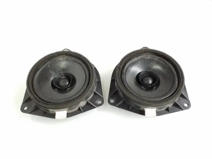 Toyota Avensis Verso (2001 - 2004) 8616044130 Динамики задних дверей — фото 1