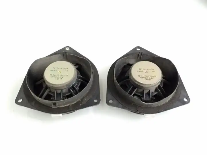 Toyota Avensis Verso (2001 - 2004) 8616044130 Динамики задних дверей — фото 2