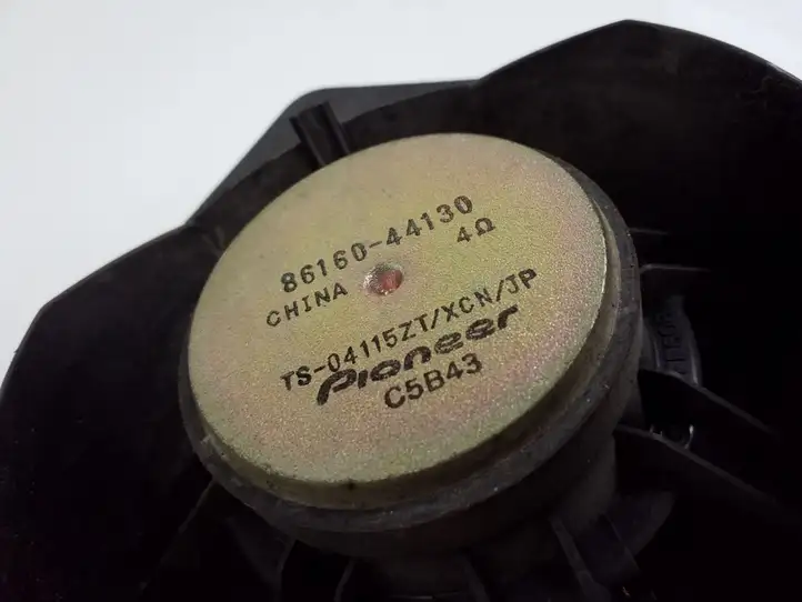 Toyota Avensis Verso (2001 - 2004) 8616044130 Динамики задних дверей — фото 3