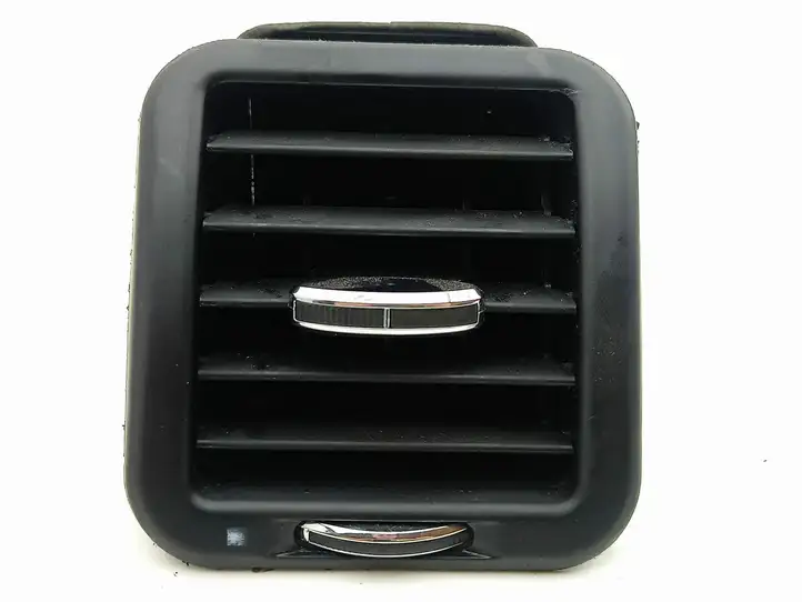 Maserati Quattroporte (2003 - 2008) 225787 Боковой воздушный дефлектор — фото 3