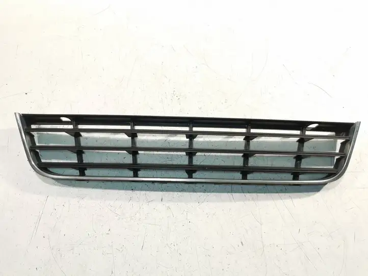 Volkswagen PASSAT B6 (2005 - 2010) 3C0853677 Нижняя решетка переднего бампера — фото 1