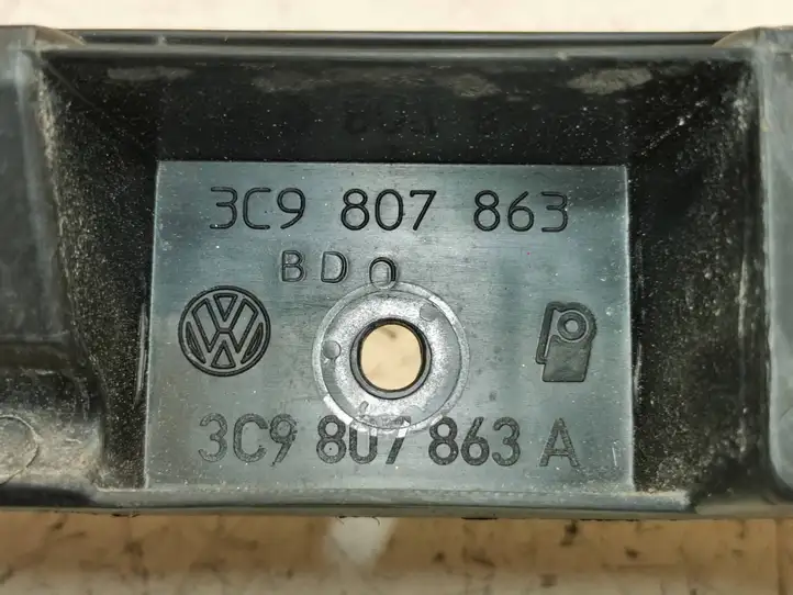 Volkswagen PASSAT B6 (2005 - 2010) 3C9807863A Кронштейн заднего бампера — фото 5