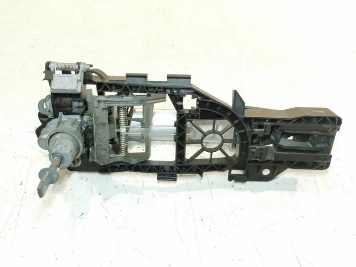 Volkswagen PASSAT B6 (2005 - 2010) 3C0837885H Наружная ручка двери — фото 2