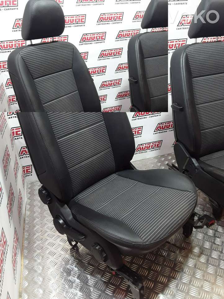 Mercedes-Benz A W169 (2004 - 2012)  A1698200104 Комплект салона