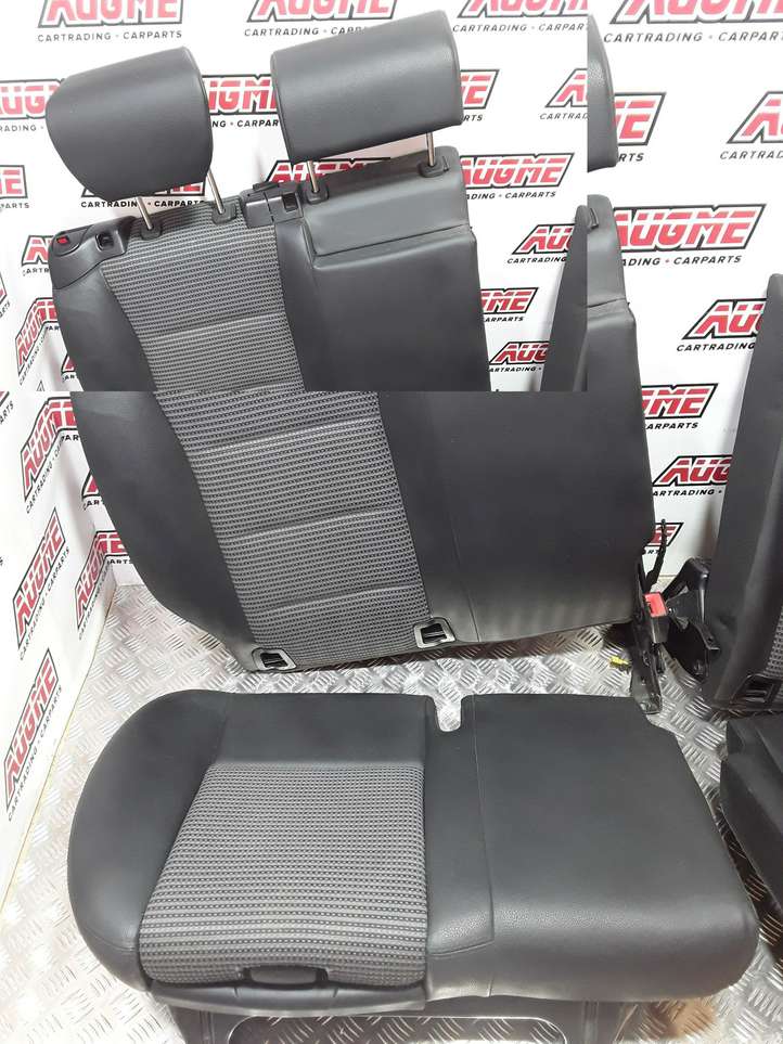 Mercedes-Benz A W169 (2004 - 2012)  A1698200104 Комплект салона