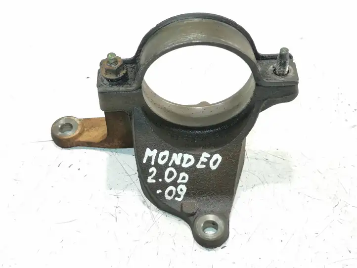 Ford Mondeo MK IV (2007 - 2014) 7G913K305BB Кронштейн подвесного подшипника — фото 1
