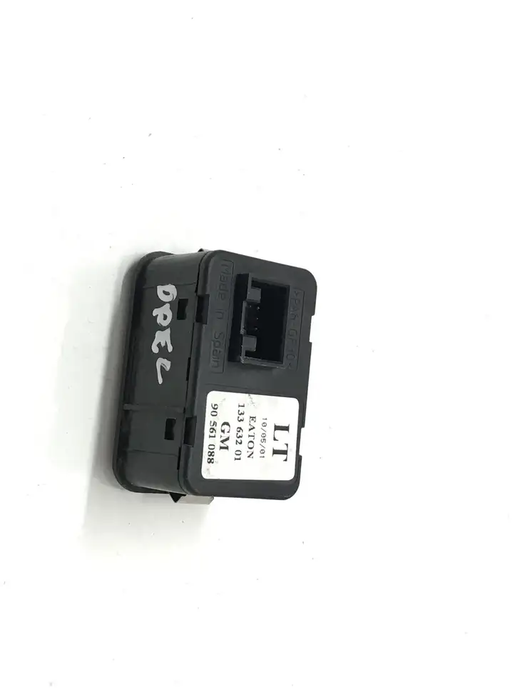 Opel Zafira A (1999 - 2003) 90561088 Блок кнопок стеклоподъемников — фото 4