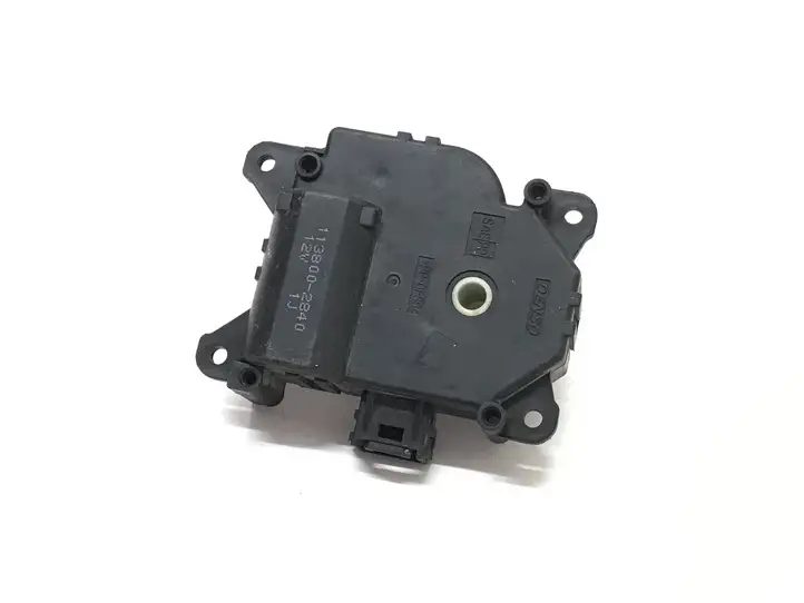 Toyota Auris 150 (2006 - 2012) 1138002840 Двигатель задвижки потока воздуха — фото 4