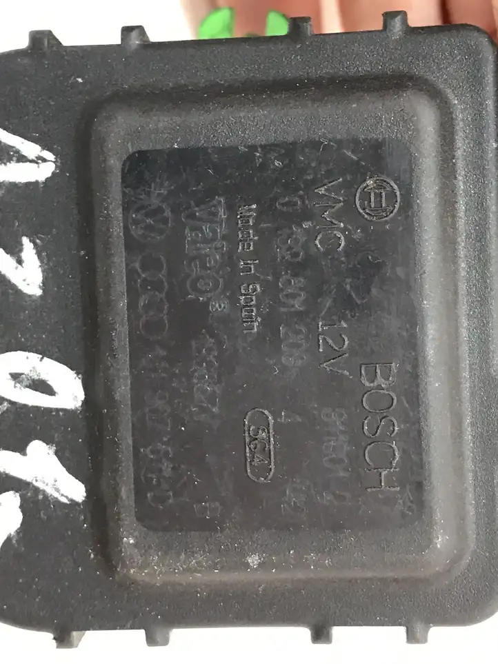 Audi A3/S3 8L (2000 - 2003) 0132801209 Двигатель задвижки потока воздуха — фото 4