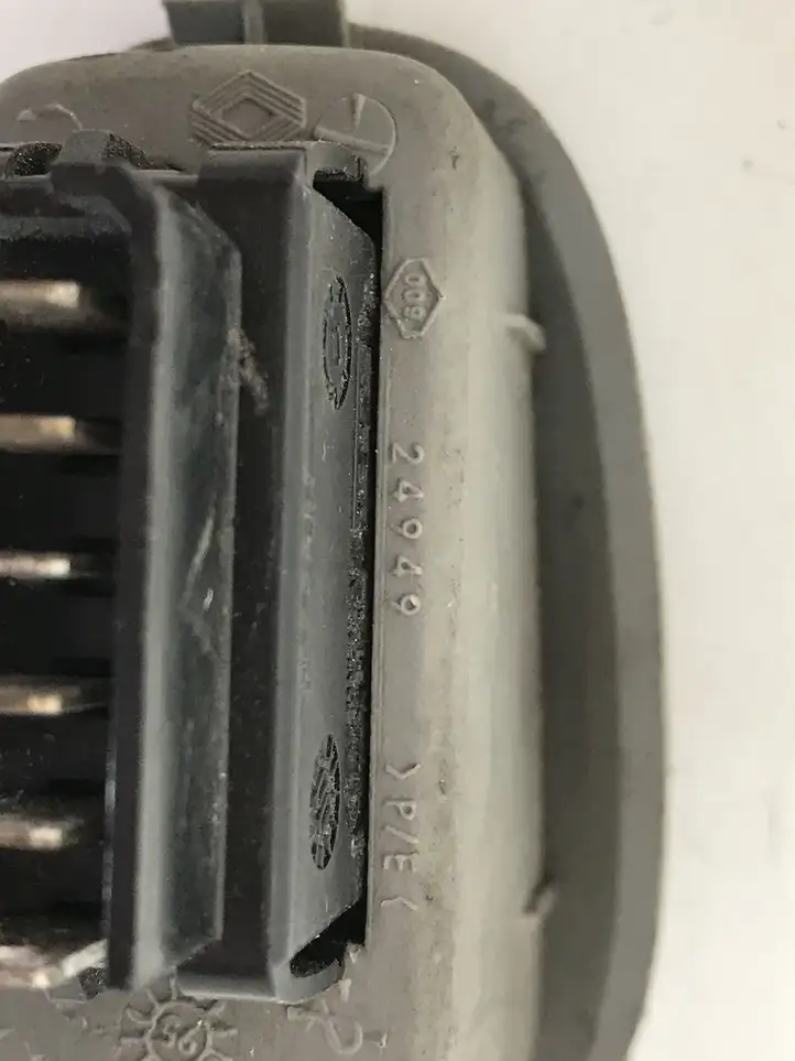 Renault Scenic I (1996 - 2003) 7700836267 Блок кнопок стеклоподъемников — фото 6