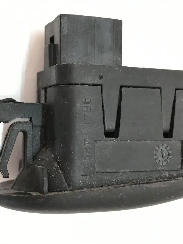 Citroen C3 (2002 - 2009) 96401469XT Кнопка стеклоподъемников — фото 6