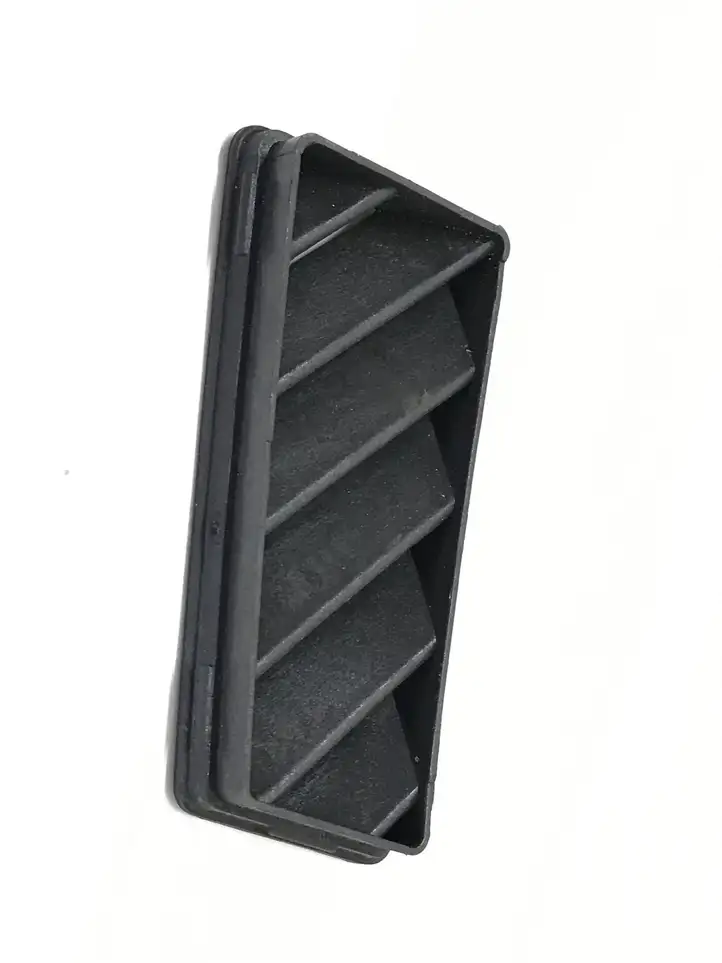 Audi A3/S3 8P (2004 - 2008) 8E0819793B Боковой воздушный дефлектор — фото 4