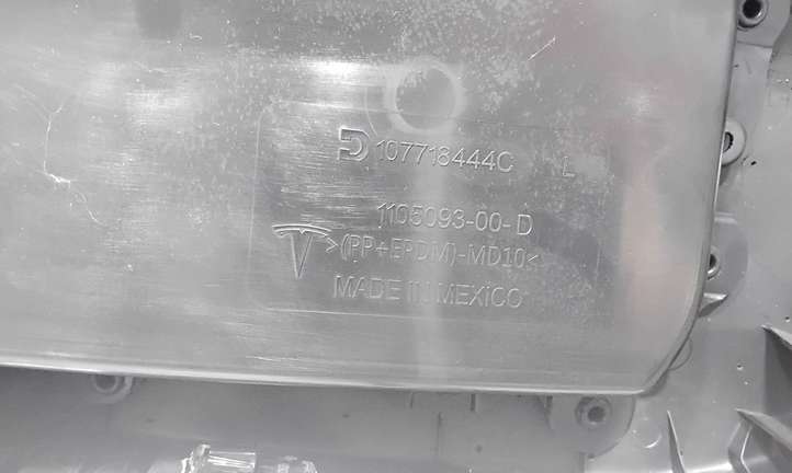 Tesla Model 3 (2017 - 2023)   Комплект салона