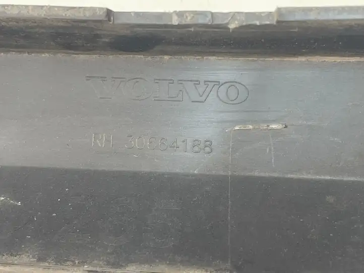 Volvo V70 (2007 - 2013) 30664188 Молдинги задней двери — фото 5