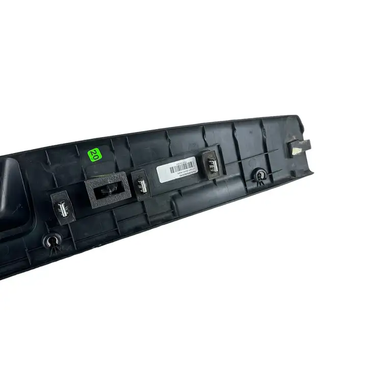 Dodge Grand Caravan (2007 - 2020) P0ZR38DX9AD Отделка порога багажника — фото 6