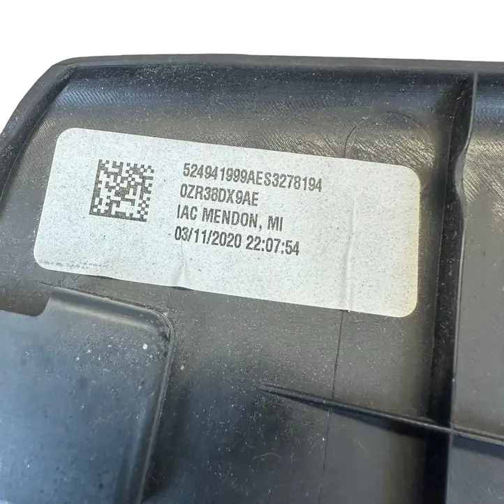 Dodge Grand Caravan (2007 - 2020) 0ZR38DX9AE Отделка порога багажника — фото 9