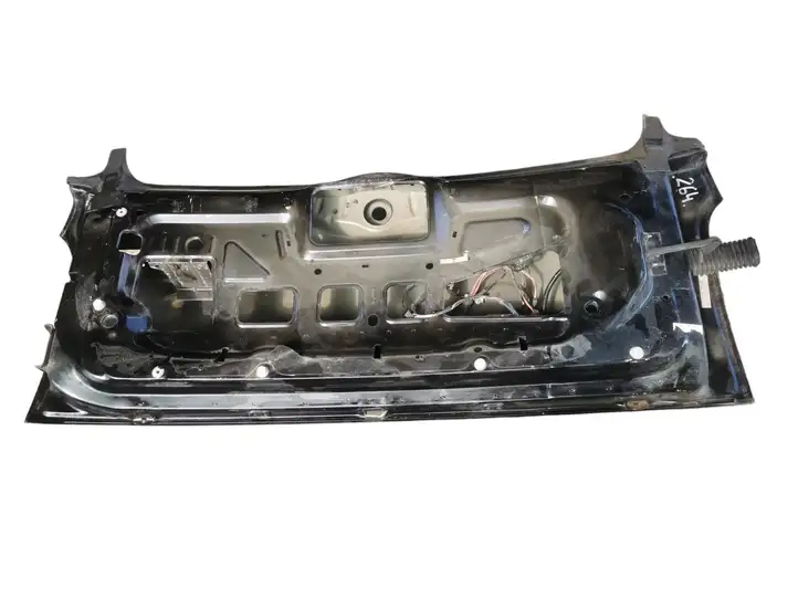 Jeep Liberty (2000 - 2007) Комплект обшивки крышки багажника — фото 2