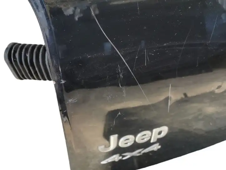 Jeep Liberty (2000 - 2007) Комплект обшивки крышки багажника — фото 3