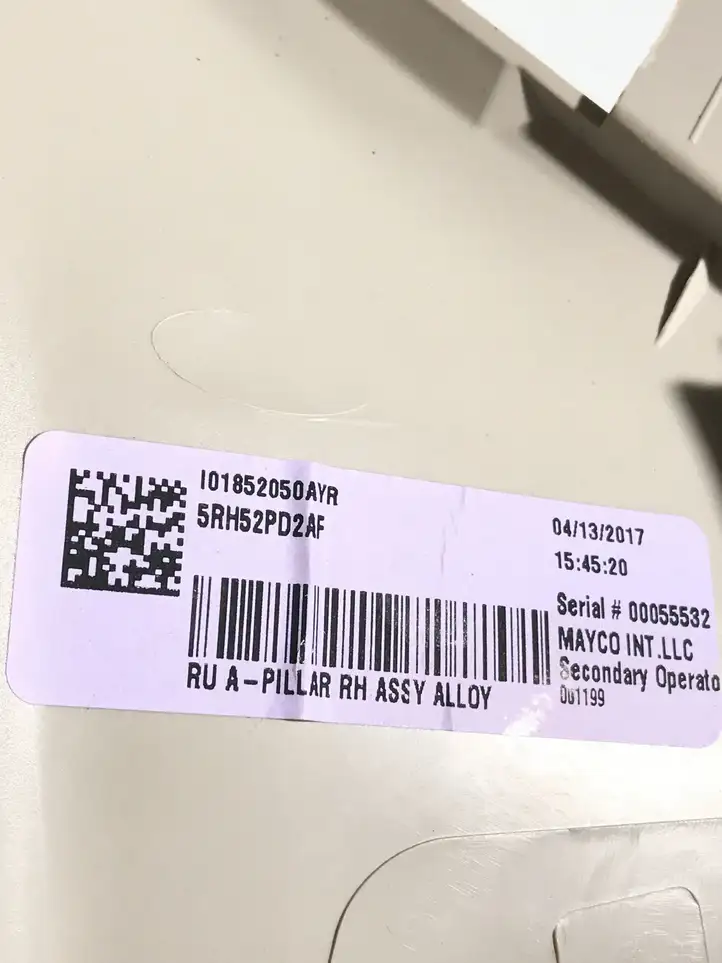 Chrysler Pacifica (2016 - ) 5RH52PD2AF Обшивка стойки A — фото 2