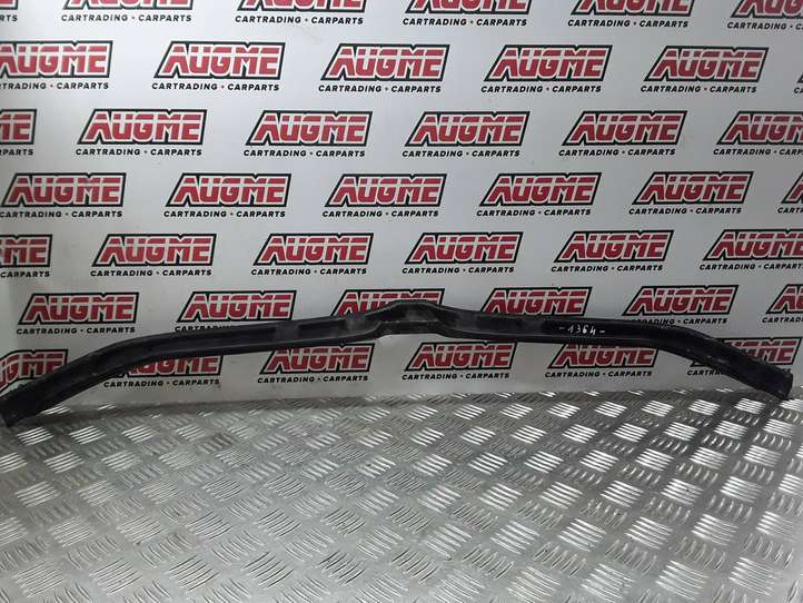 BMW 5 E60 E61 (2004 - 2010)  51117063835 Верхняя часть панели радиаторов (телевизора)