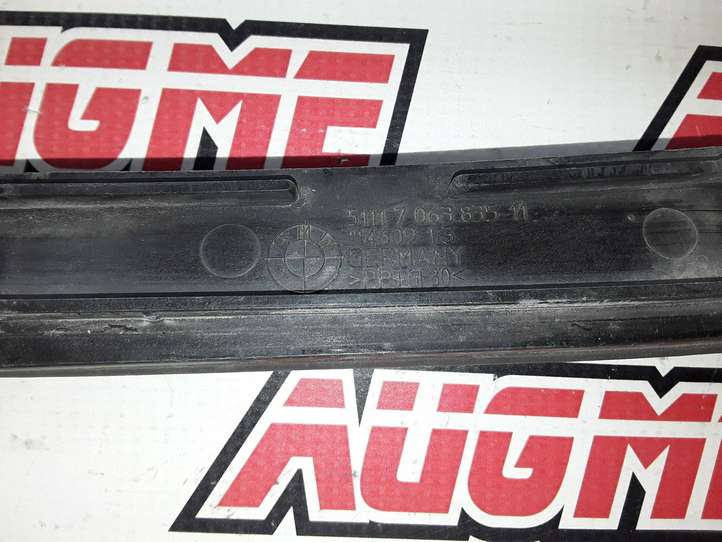 BMW 5 E60 E61 (2004 - 2010)  51117063835 Верхняя часть панели радиаторов (телевизора)