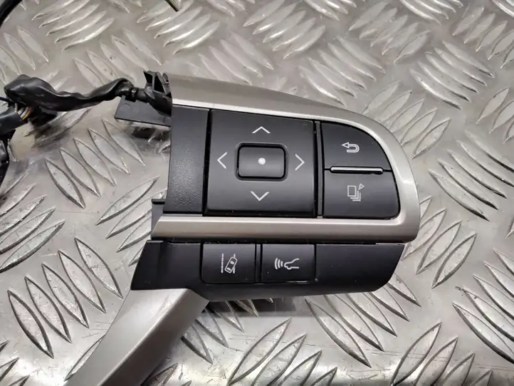 Lexus RX 450H (2015 - 2019) CS1921 Кнопки на рулевом колесе — фото 4
