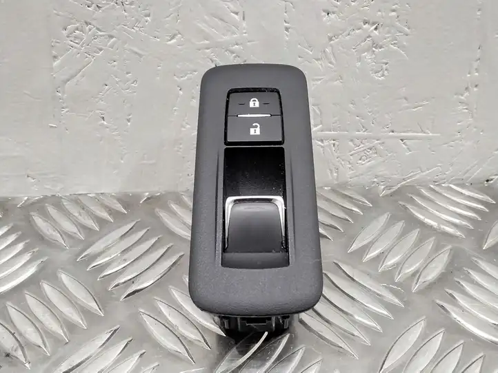 Lexus RX 450H (2015 - 2019) 193161 Кнопка стеклоподъемников — фото 1