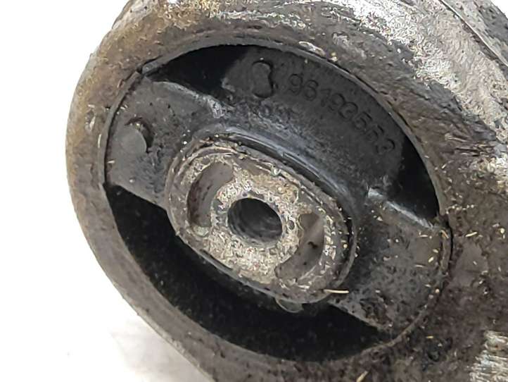 Peugeot 607 (2004 - 2010)  9641729680 Кронштейн подвесного подшипника полуоси