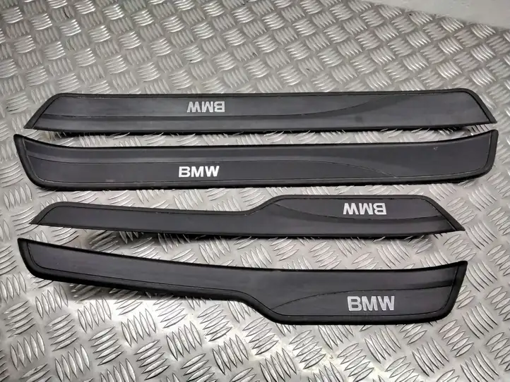 BMW 3 E90 E91 (2005 - 2012) 7172295 Наружная отделка переднего порога — фото 1