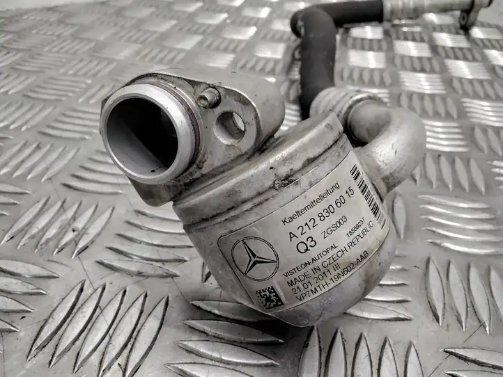 Mercedes-Benz E W212 (2009 - 2016) A2128306015 Трубки и шланги кондиционера — фото 3