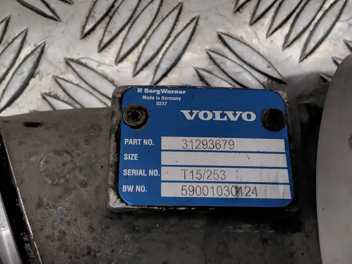 Volvo V70 (2013 - 2016) 31293679 Вакуумная система наддува — фото 2