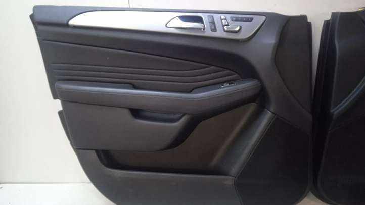 Mercedes-Benz GLS X166 (2015 - 2019)   Комплект отделки дверей