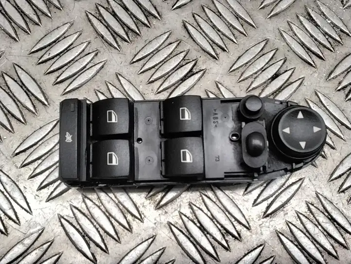 BMW X6 E71 (2008 - 2014) 9218044 Кнопка стеклоподъемников — фото 1