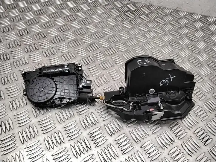 BMW X6 E71 (2008 - 2014) 7167587 Ограничитель задней двери — фото 1