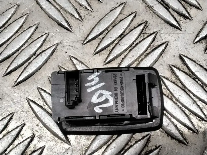 BMW X6 E71 (2008 - 2014) 6945874 Кнопка стеклоподъемников — фото 3