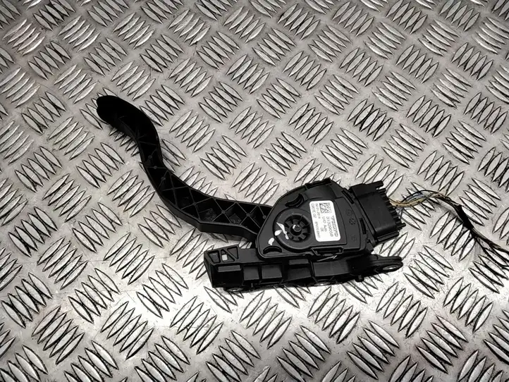 Volvo V70 (2013 - 2016) 31329058 Педаль акселератора — фото 3
