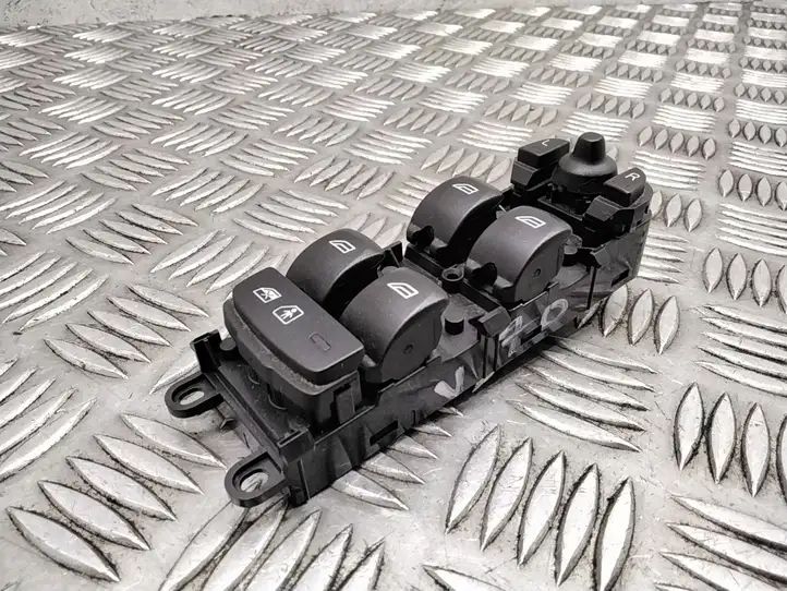 Volvo V70 (2013 - 2016) 31376496 Кнопка стеклоподъемников — фото 2